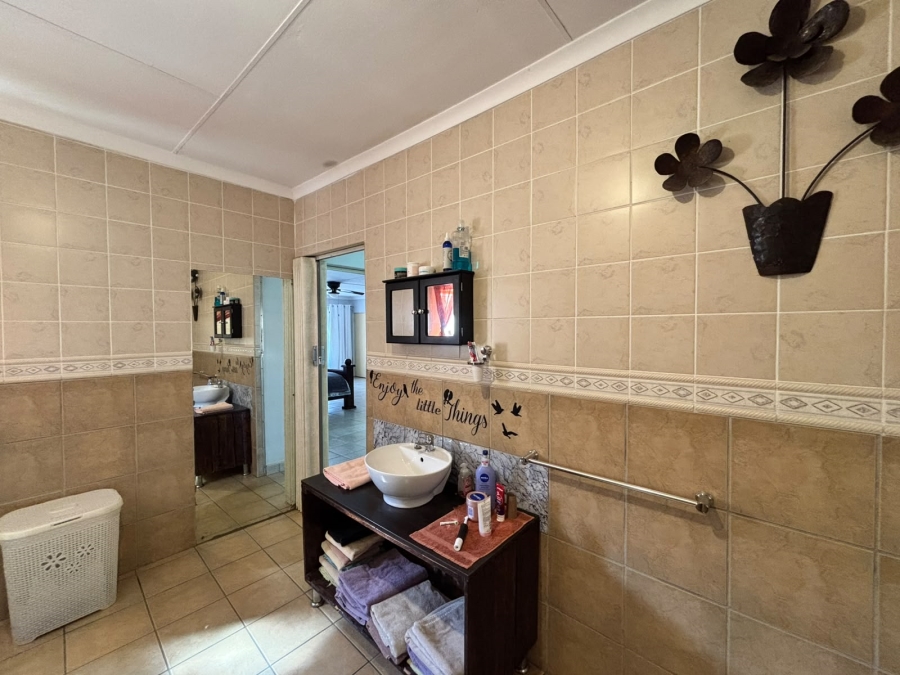 4 Bedroom Property for Sale in Vaal Park North West